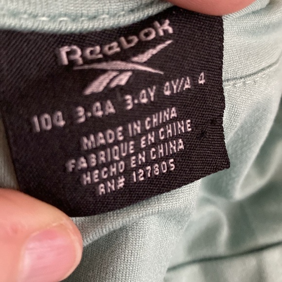 ❌SOLD❌Reebok Shorts Set Light Green Top with Blue Blue Shorts NWT size 4 - Picture 4 of 8